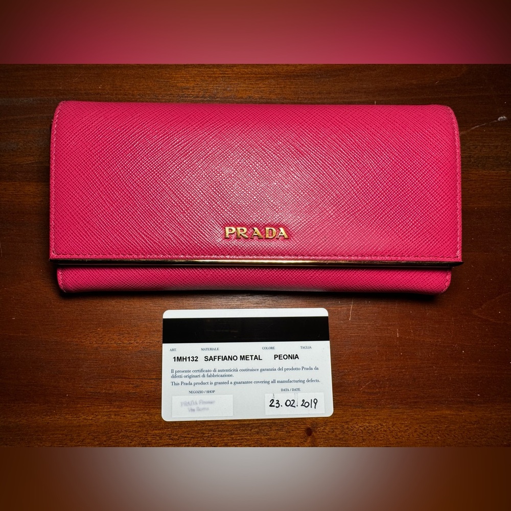 Authentic pink Prada saffiano leather continental wallet w/ original COA and box